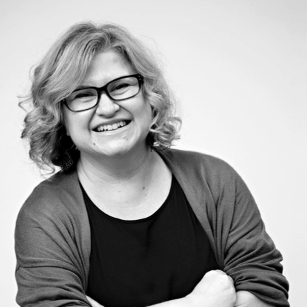 Sandra Hind